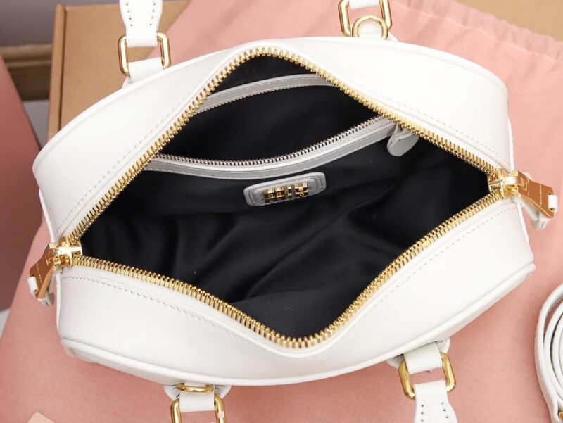 Bolso Arcadie de piel Miu Miu - Imagen 8