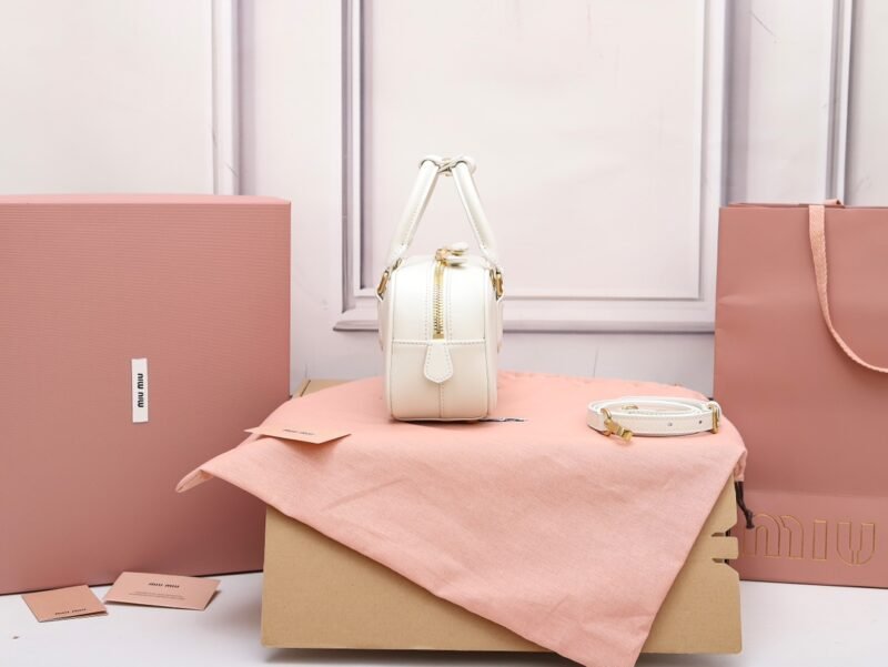Bolso Arcadie de piel Miu Miu - Imagen 3