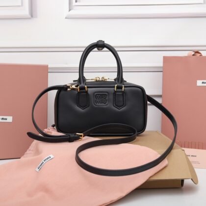 Minibolso Arcadie de piel Miu Miu