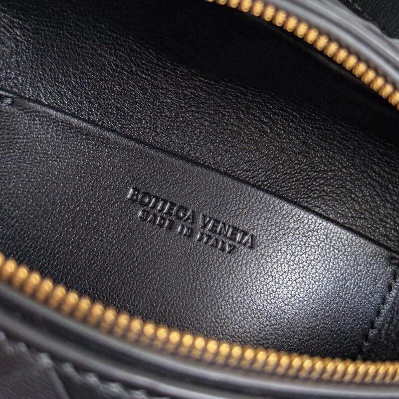 Neceser pequeño sin estructura Bottega Veneta - Imagen 9