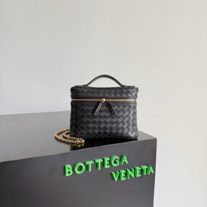 Neceser pequeño sin estructura Bottega Veneta