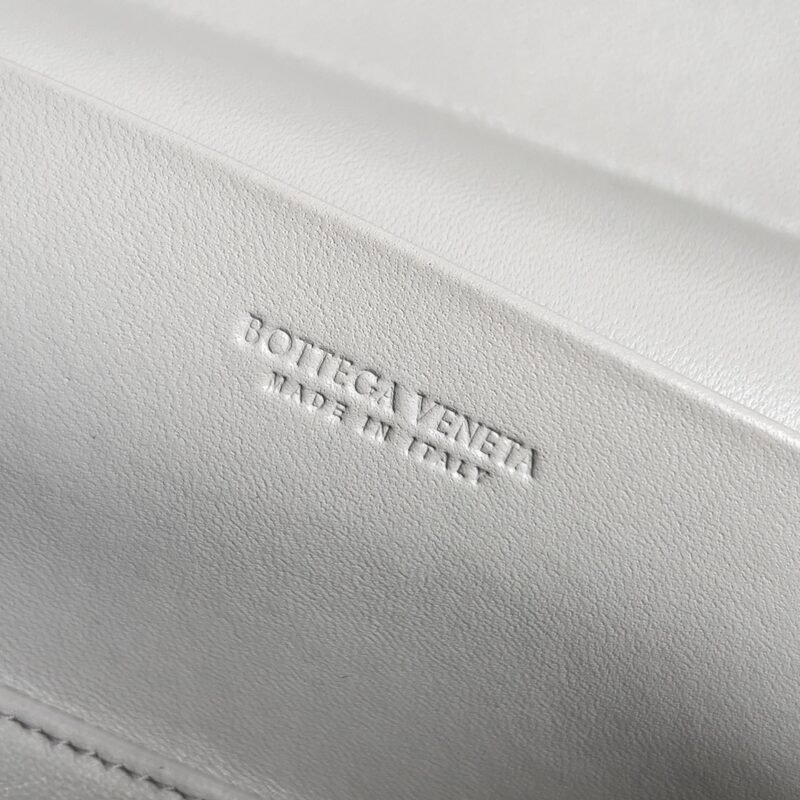 Neceser Bang Bang Bottega Veneta - Imagen 8