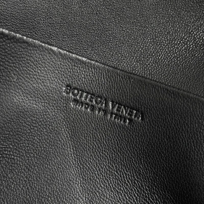 Neceser Bang Bang Bottega Veneta - Imagen 8