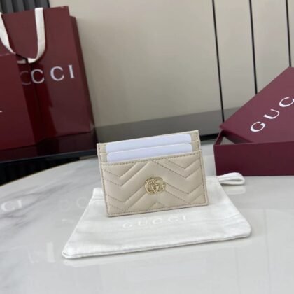 Tarjetero GG Marmont Gucci