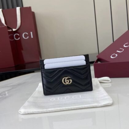 Tarjetero GG Marmont Gucci