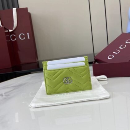 Tarjetero GG Marmont Gucci