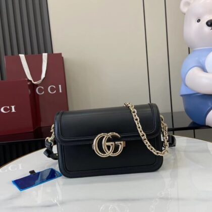 Bolso de hombro Gucci Go tamaño pequeño