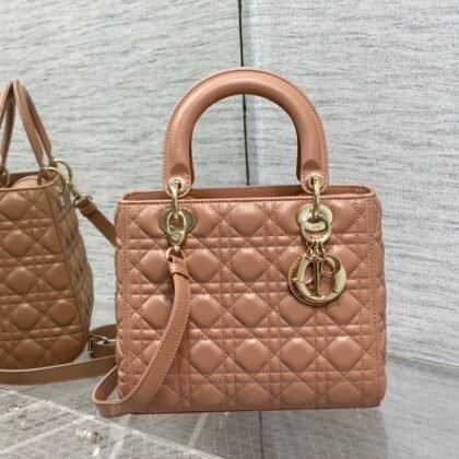 Bolso mediano Lady Dior