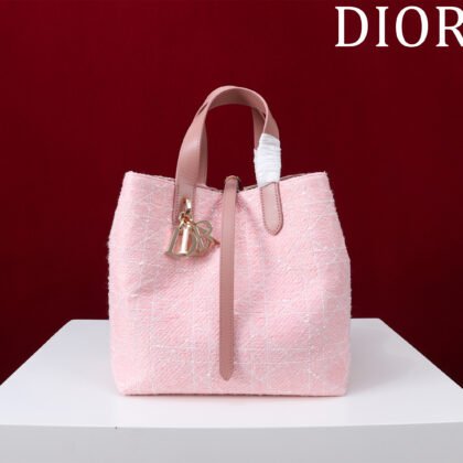 Bolso tote vertical mediano Dior Toujours