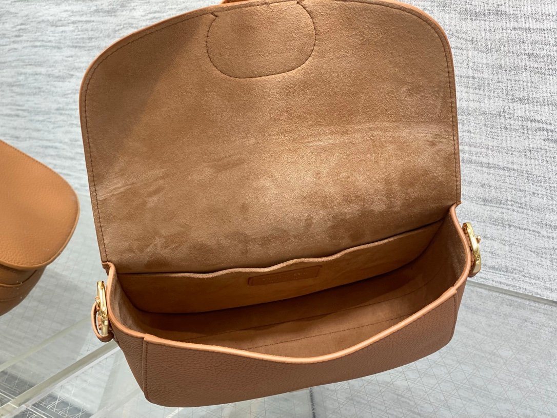 Bolso mediano Dior Bobby - Imagen 8