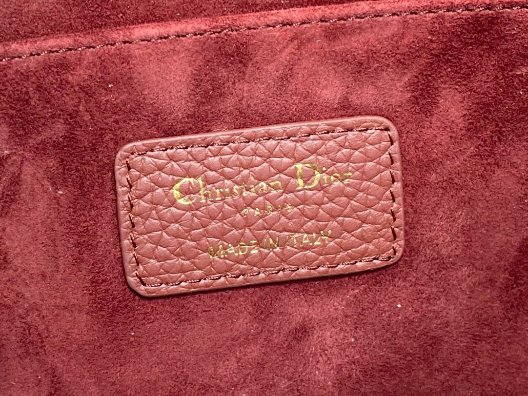 Bolso Dior Bobby East-West - Imagen 9