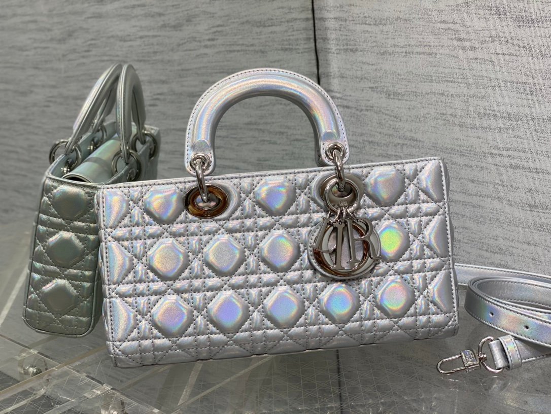 Bolso mediano Lady D-Joy Dior