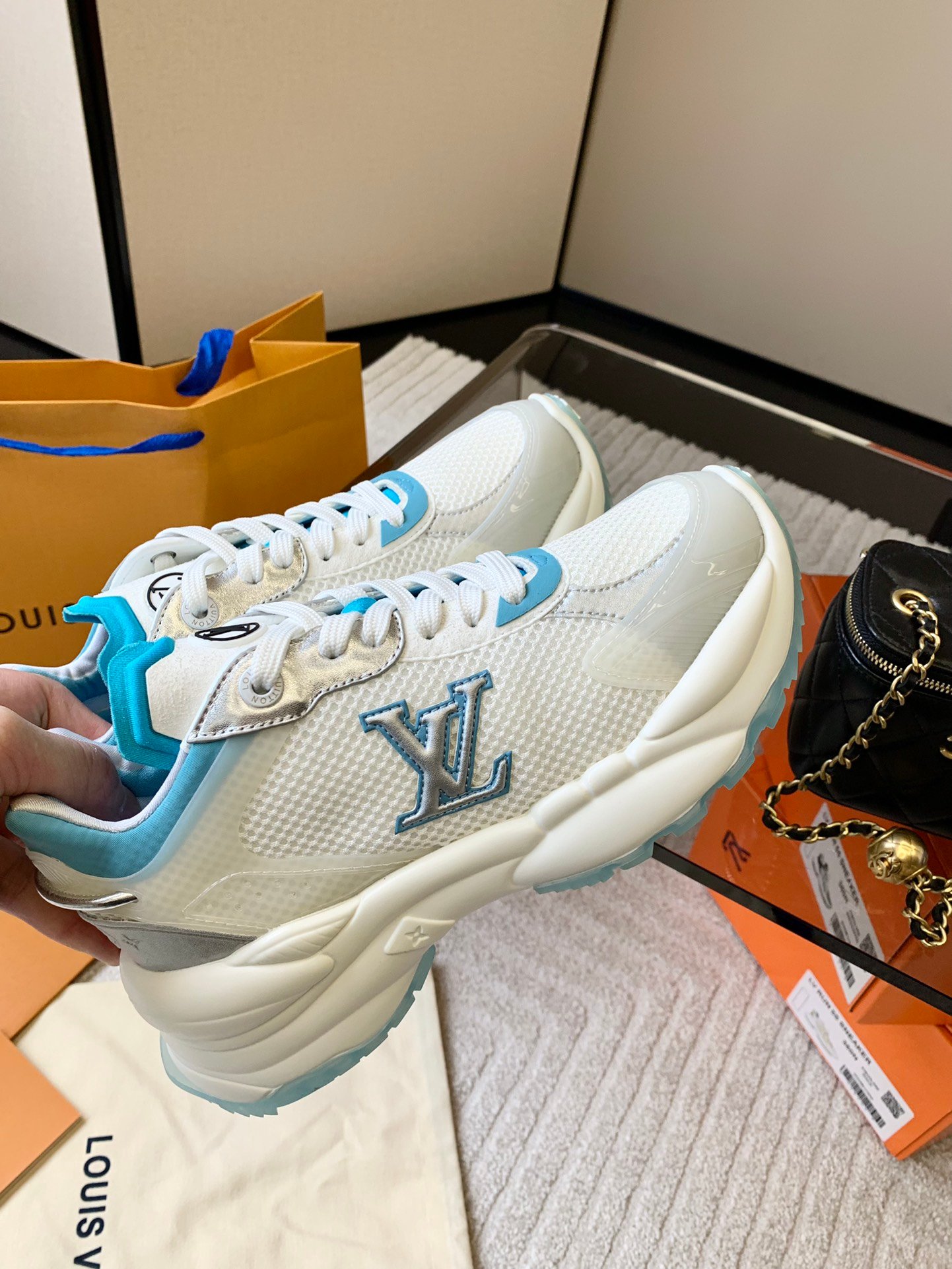 Zapatilla Run 55 Trainers Louis Vuitton - Imagen 3