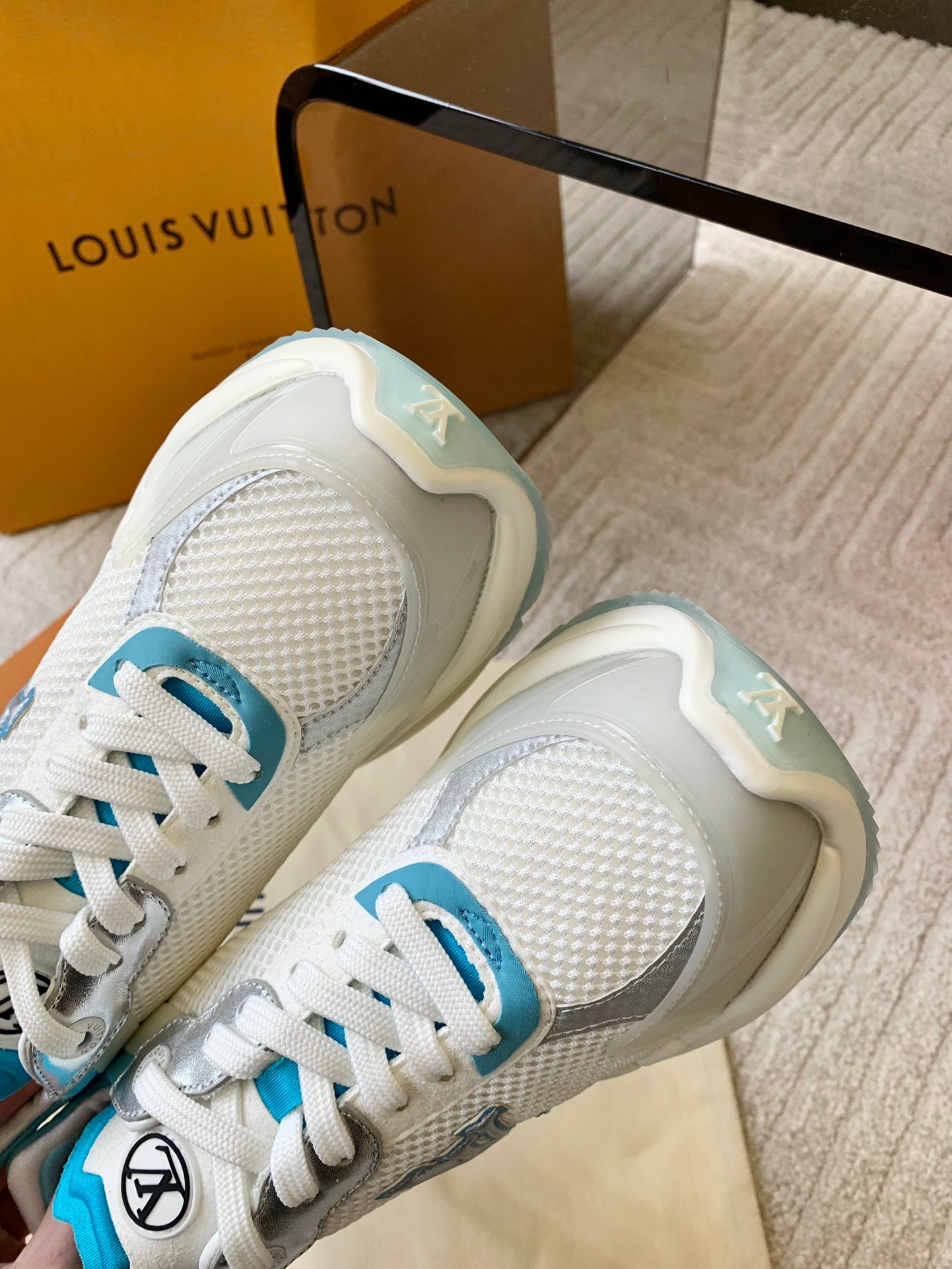 Zapatilla Run 55 Trainers Louis Vuitton - Imagen 4