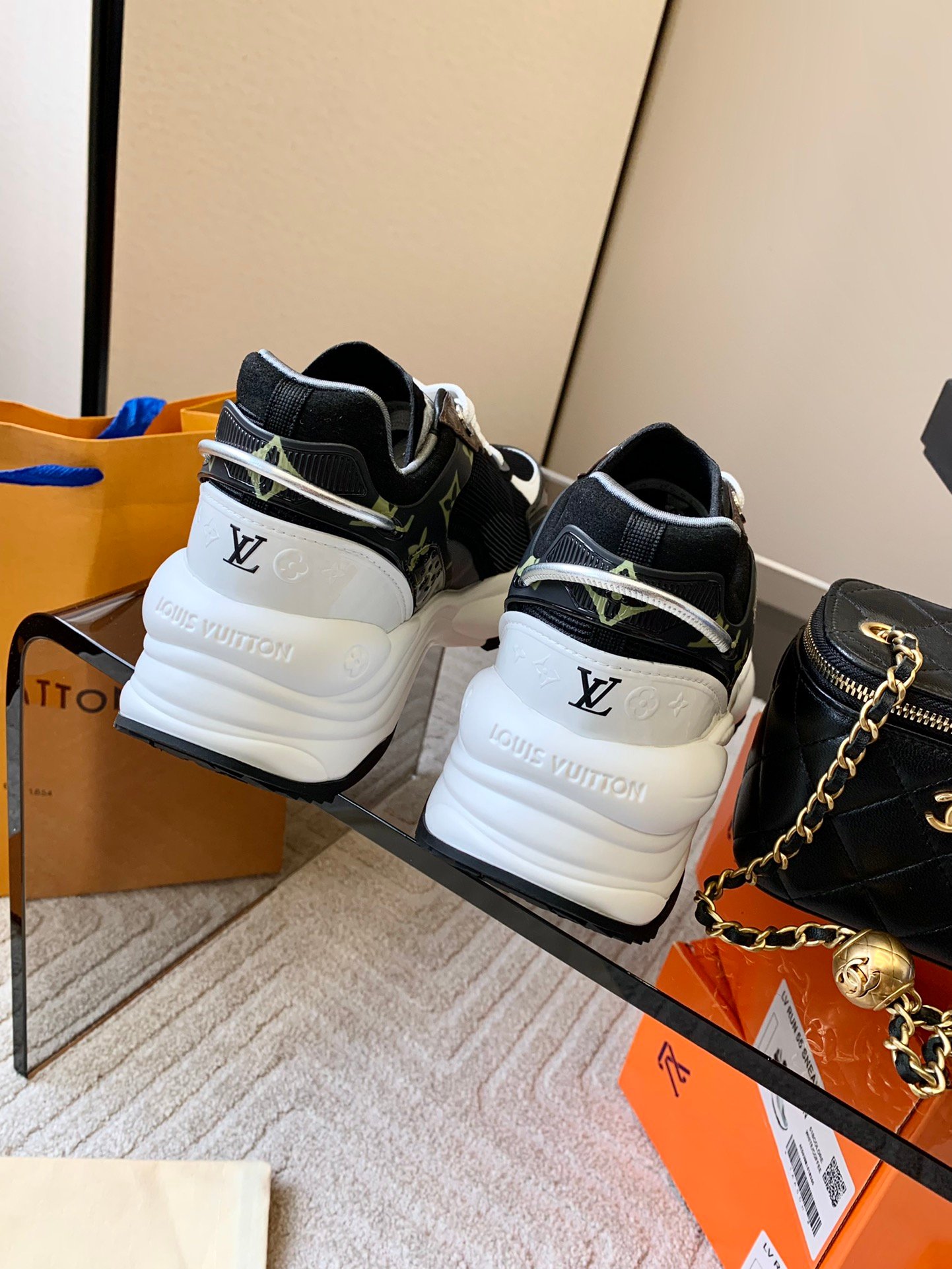 Zapatilla Run 55 Trainers Louis Vuitton - Imagen 7