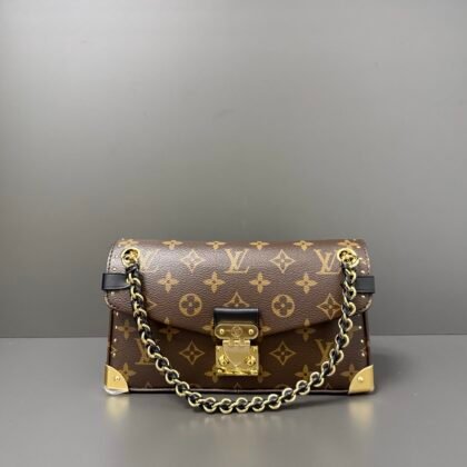 Bolso Trunkie East West Louis Vuitton