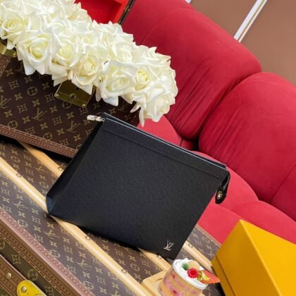 Cartera de mano Pochette Voyage MM Louis Vuitton