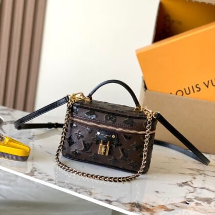 Bolso Vanity Chain Pouch Louis Vuitton
