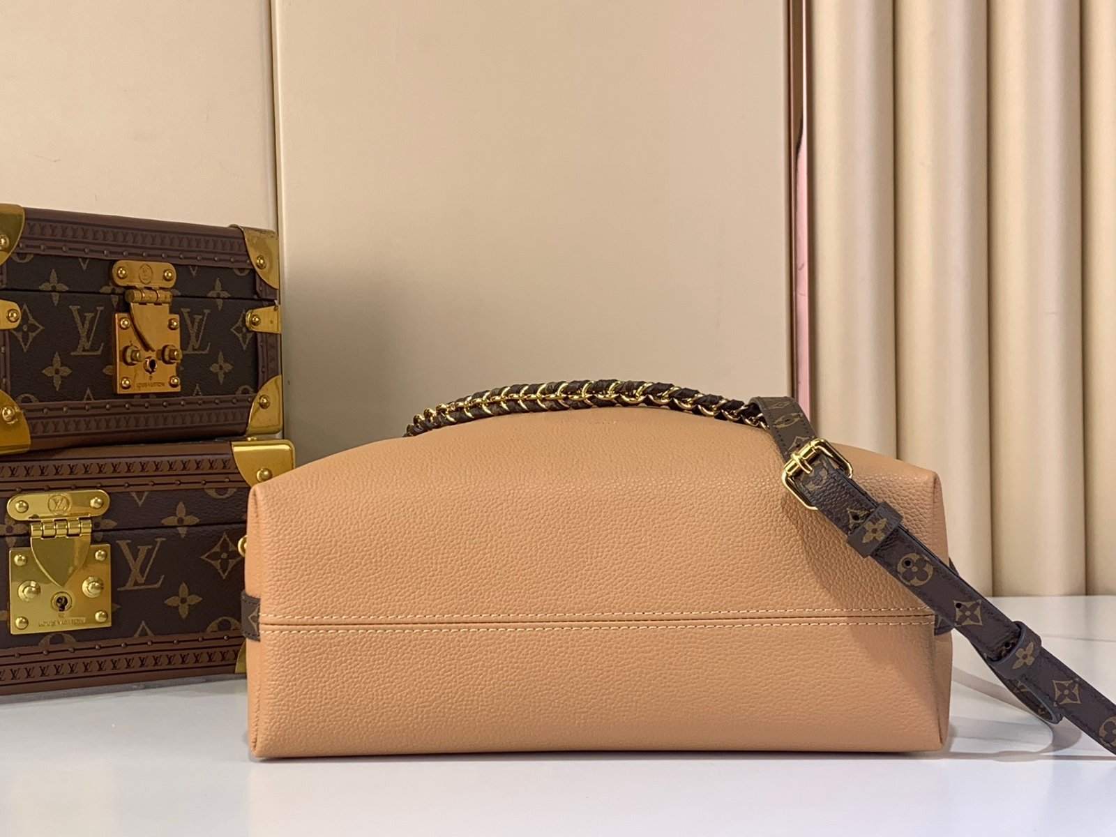 Bolso Multipass Louis Vuitton - Imagen 4