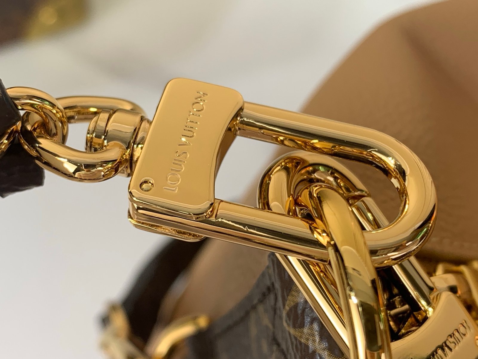 Bolso Multipass Louis Vuitton - Imagen 5