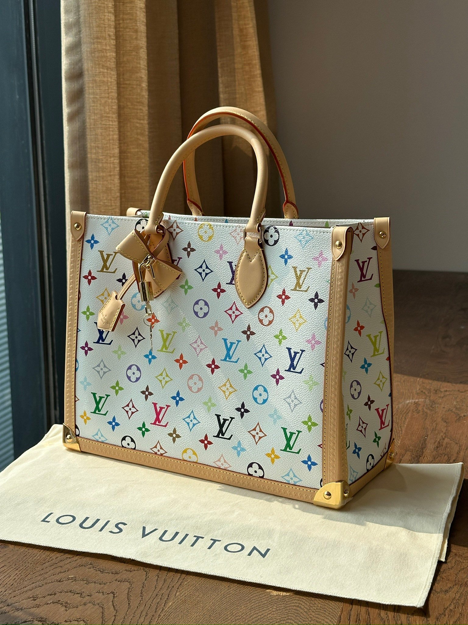 Bolso LV x TM OnTheGo MM Louis Vuitton