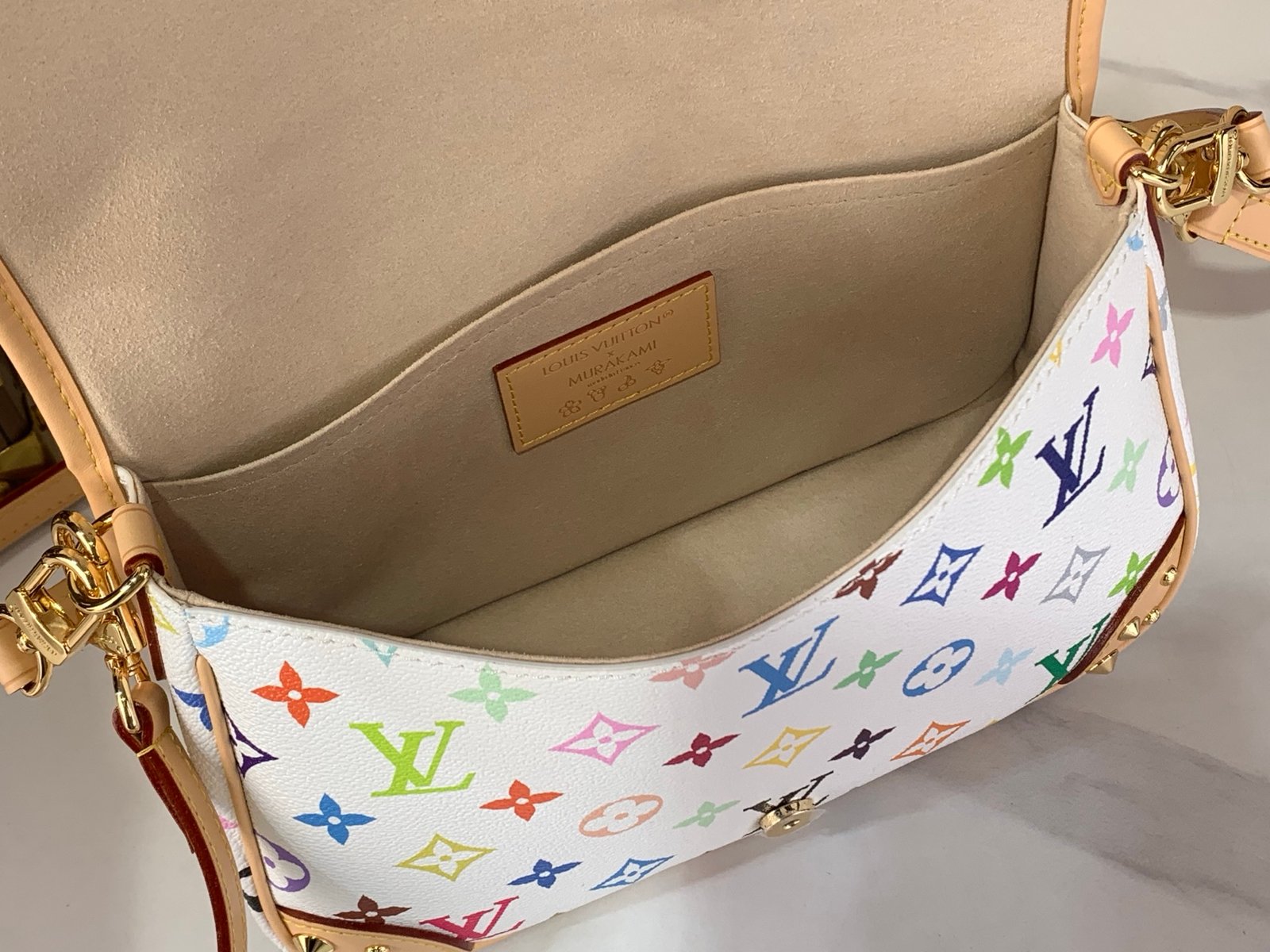 Bolso Diane LV x TM Louis Vuitton - Imagen 8