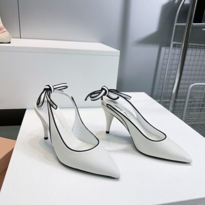 Sandalias Slingback Miu Miu