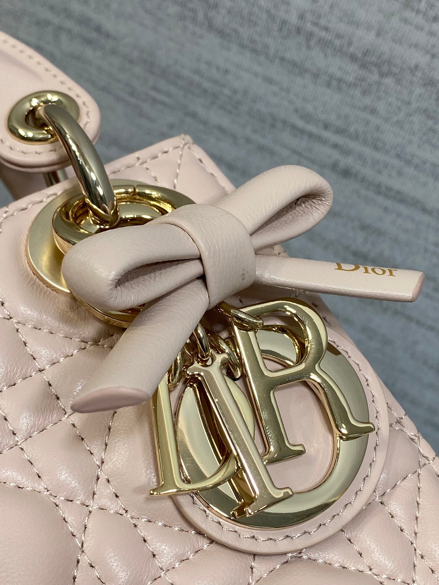 Bolso mini Lady Dior - Imagen 6