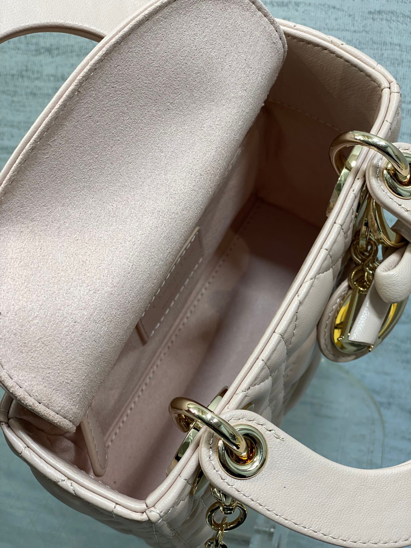 Bolso mini Lady Dior - Imagen 8