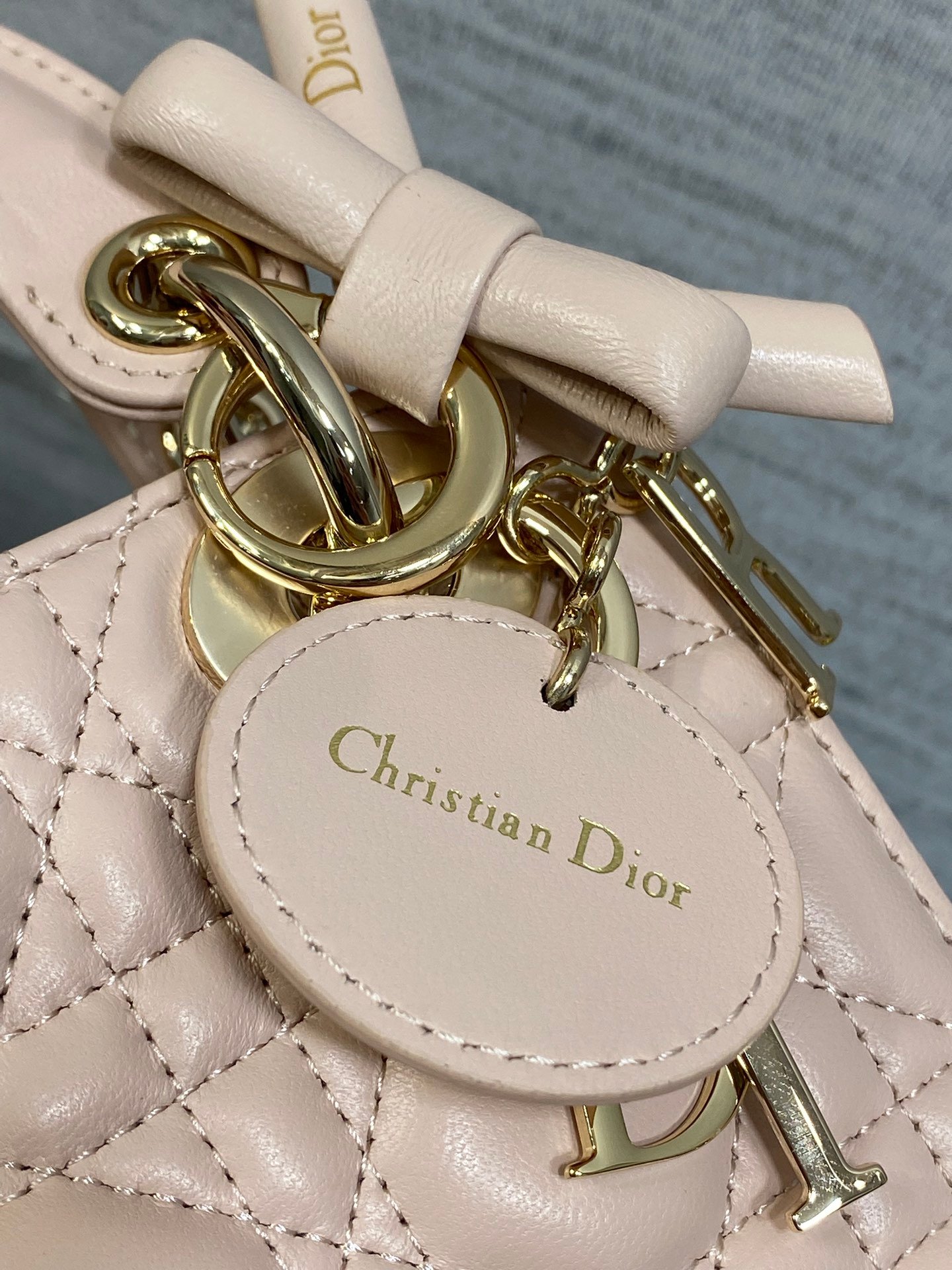 Bolso mini Lady Dior - Imagen 7