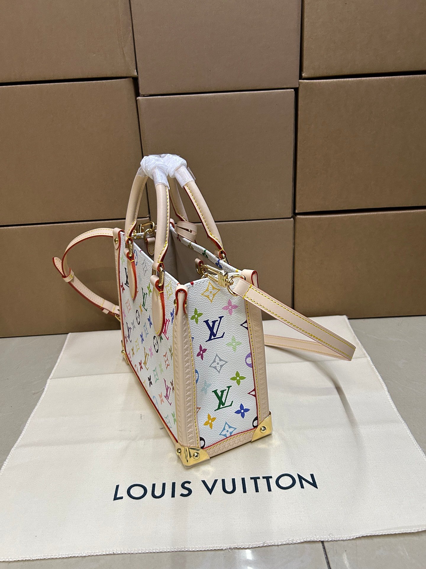 Bolso LV x TM OnTheGo PM Louis Vuitton - Imagen 2
