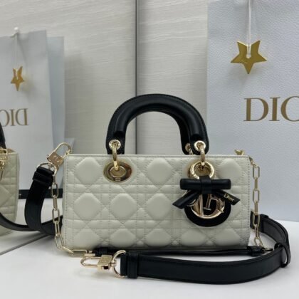 Bolso pequeño Lady D-Joy Dior