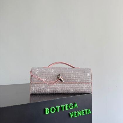 Andiamo Clutch Bottega Veneta