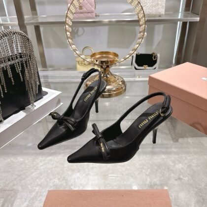 Zapatos de tacón destalonado Miu Miu