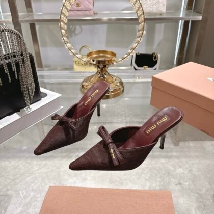 Zapatos de tacón destalonado Miu Miu
