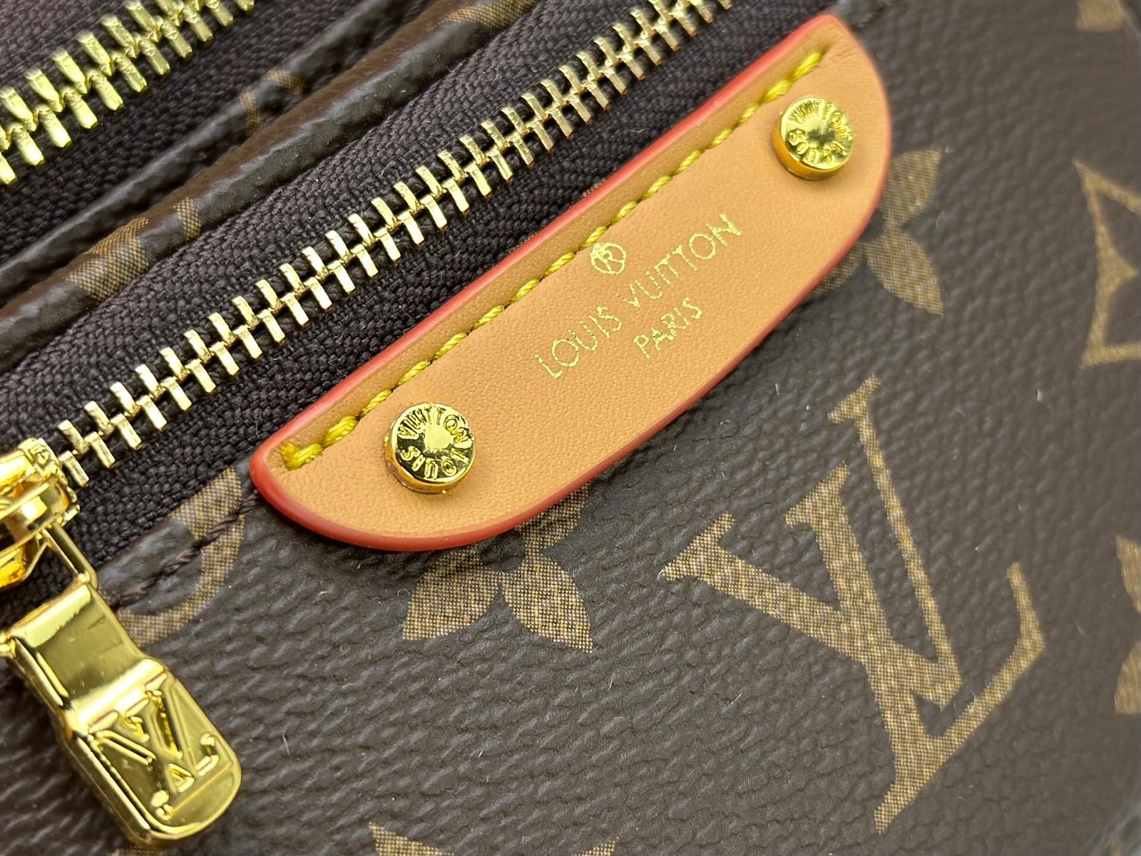 Riñonera Louis Vuitton - Imagen 6