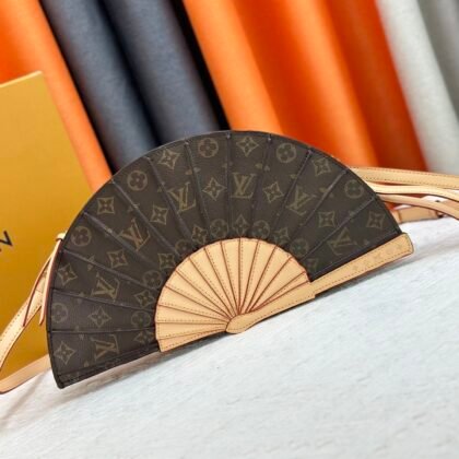 Bolso LV Fan Louis Vuitton