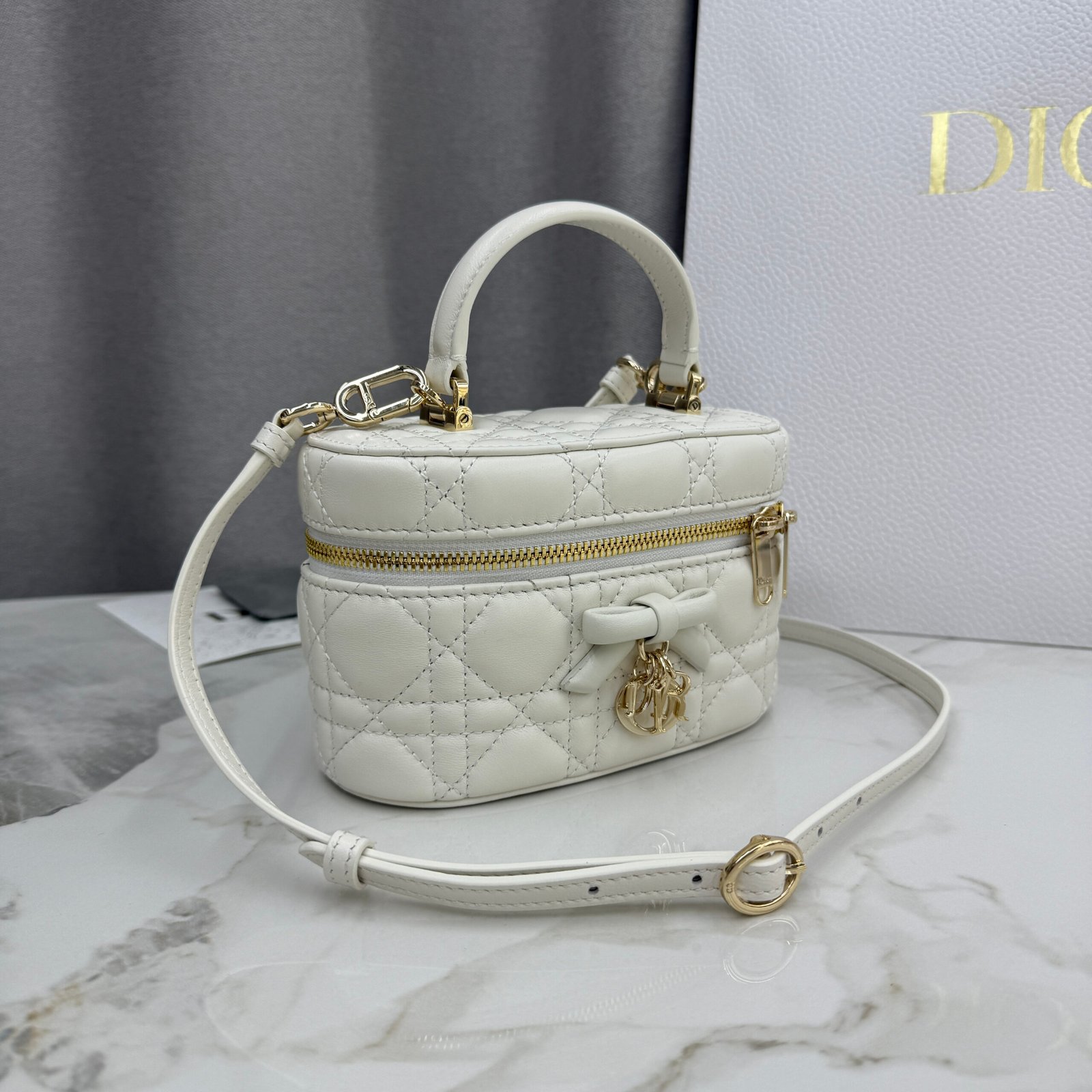 Bolso Mini Vanity Dior - Imagen 2