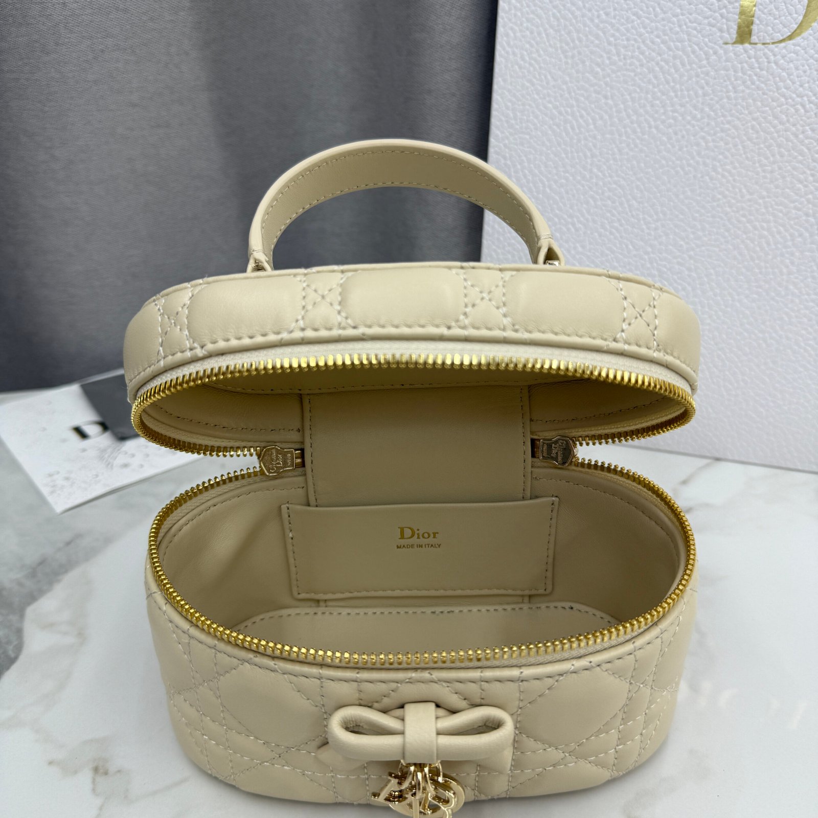 Bolso Mini Vanity Dior - Imagen 8