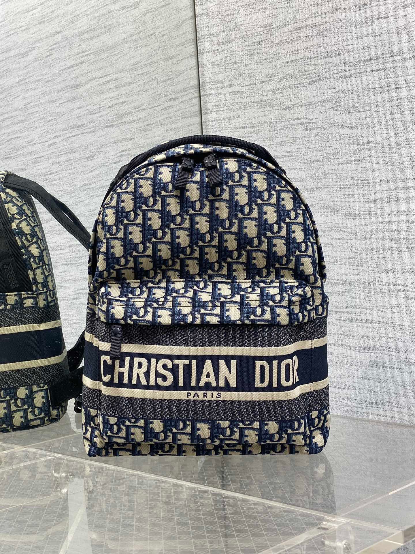 Mochila Pequeña DiorTravel