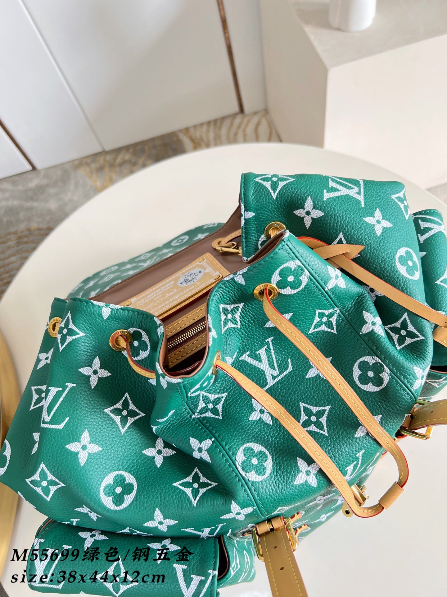 Mochila Christopher MM Louis Vuitton - Imagen 10