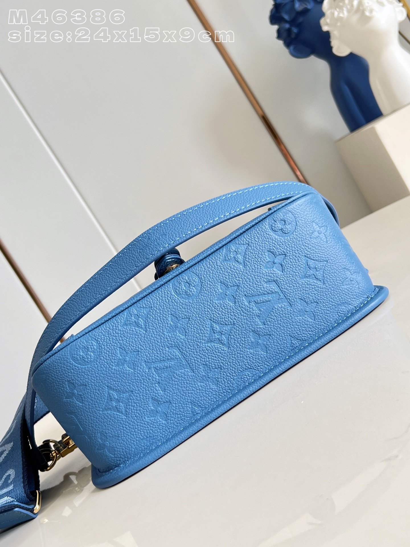 Bolso Diane Louis Vuitton - Imagen 4