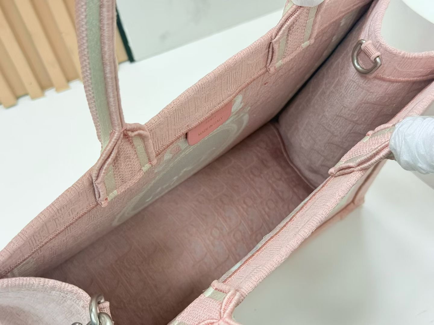 Dior Book Tote mediano con bandolera - Imagen 8