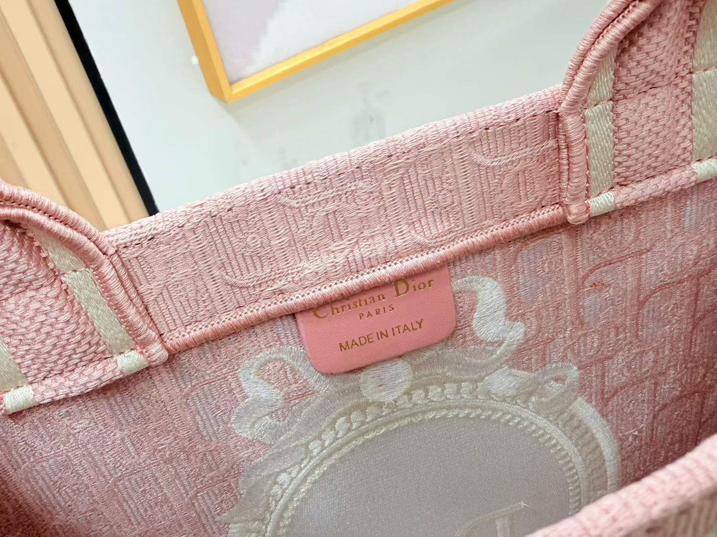 Dior Book Tote mediano con bandolera - Imagen 9