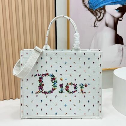 Dior Book Tote grande con bandolera