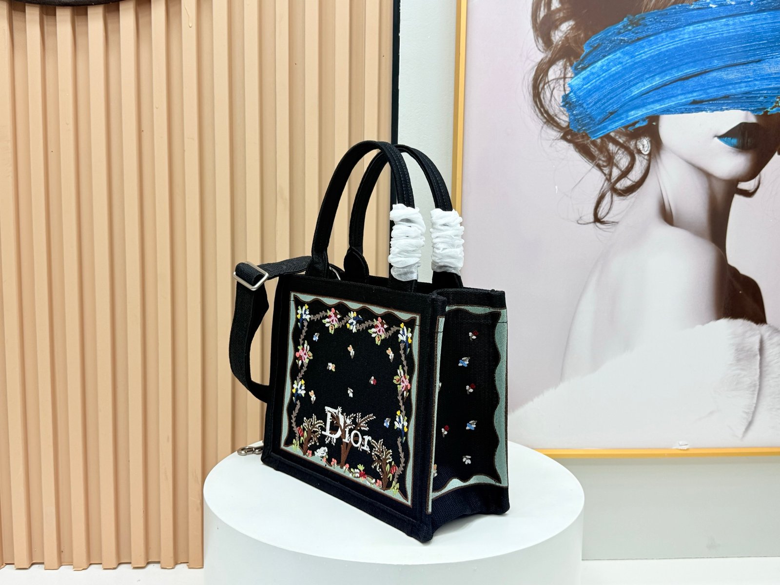 Dior Book Tote pequeño con bandolera - Imagen 3