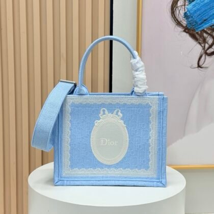 Dior Book Tote pequeño con bandolera