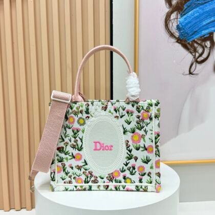 Dior Book Tote pequeño con bandolera