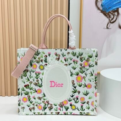Dior Book Tote grande con bandolera