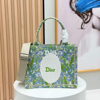 Dior Book Tote pequeño con bandolera